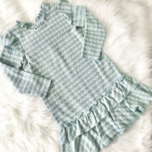 NWOT - Girls Long Sleeve Textured Tress - Picture 1 of 3